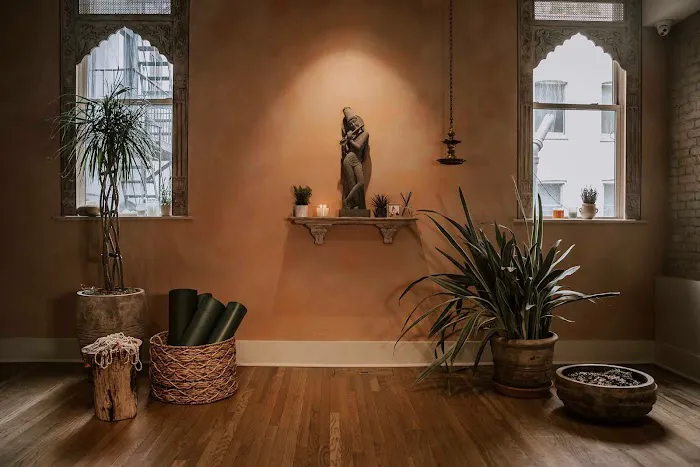 Bhakti Center Yoga 4