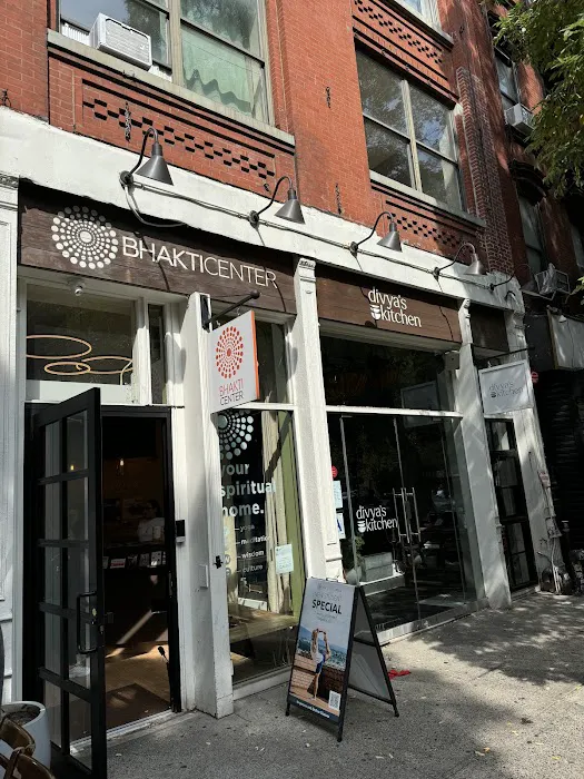 Bhakti Center Yoga 4
