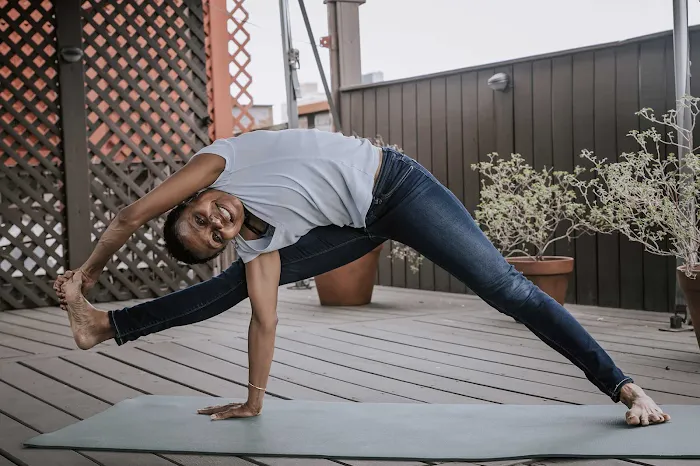 Bhakti Center Yoga 4