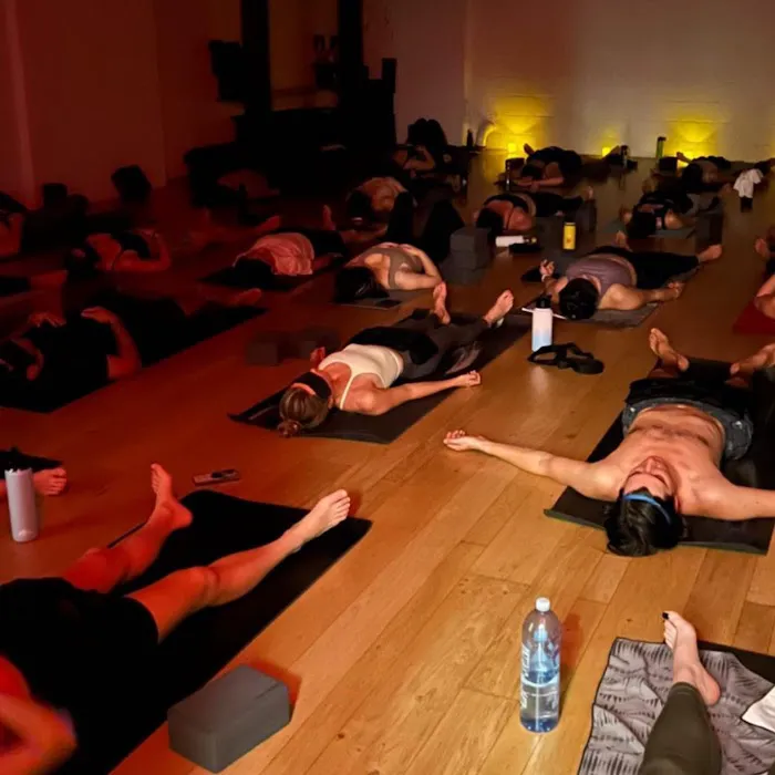 VERAYOGA 4