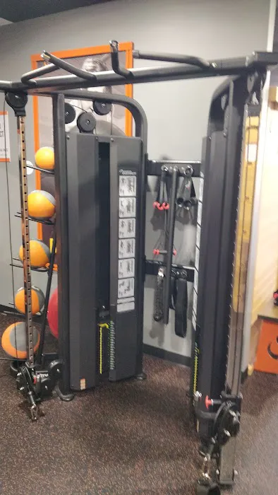 HOTWORX - Staten Island, NY (Charleston) 4