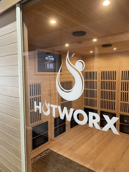 HOTWORX - Livingston, NJ - Town Center 4