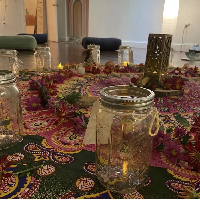Buddha Barn: Yoga & Wellness 4