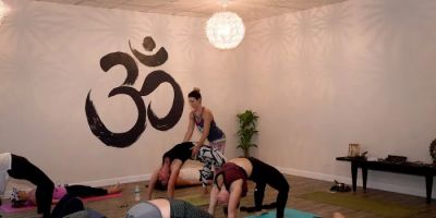 Lovelight on Main - Yoga Studio