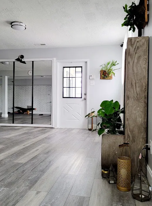 Align Yoga Studio 4