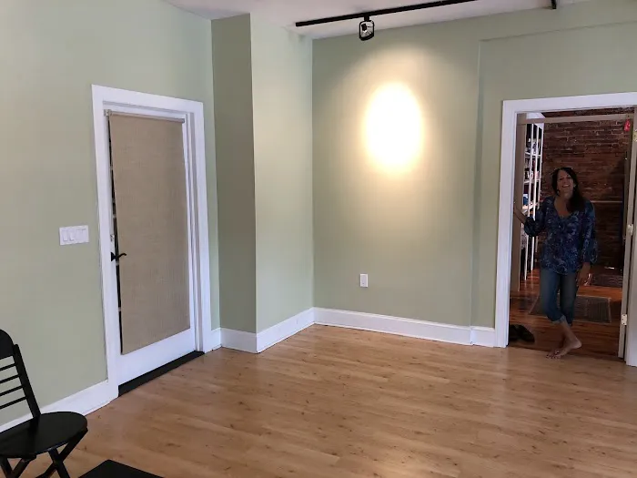 Awakening Wellness Yoga / Qigong & Healing Arts 4
