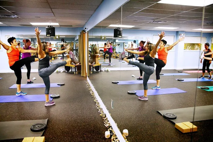 BLDG. 7 Yoga 4