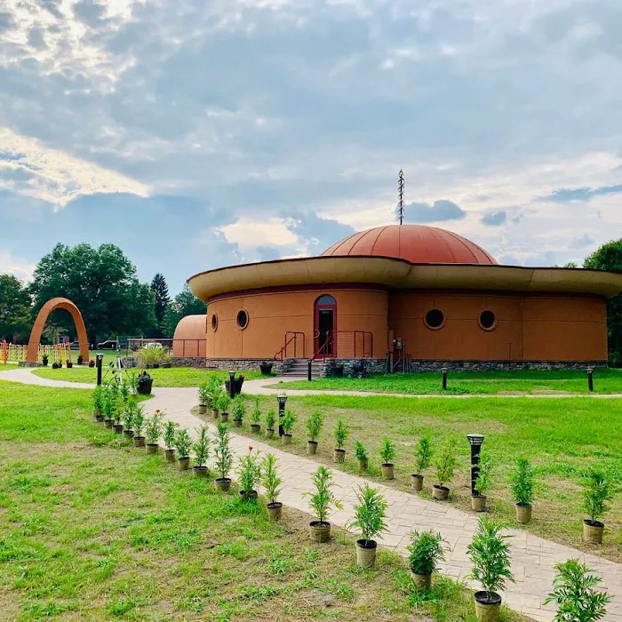 The Himalayan Institute 5