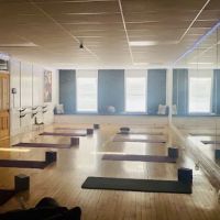 Yoga for Healing with Sabrina Trapani ico