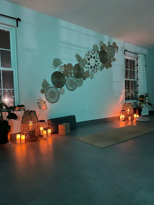 NOMAD Yoga + Barre 2