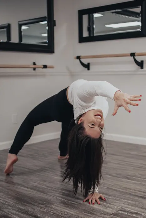 Zen Yoga Barre 4