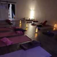Earthbound Yogi Yoga Center ico