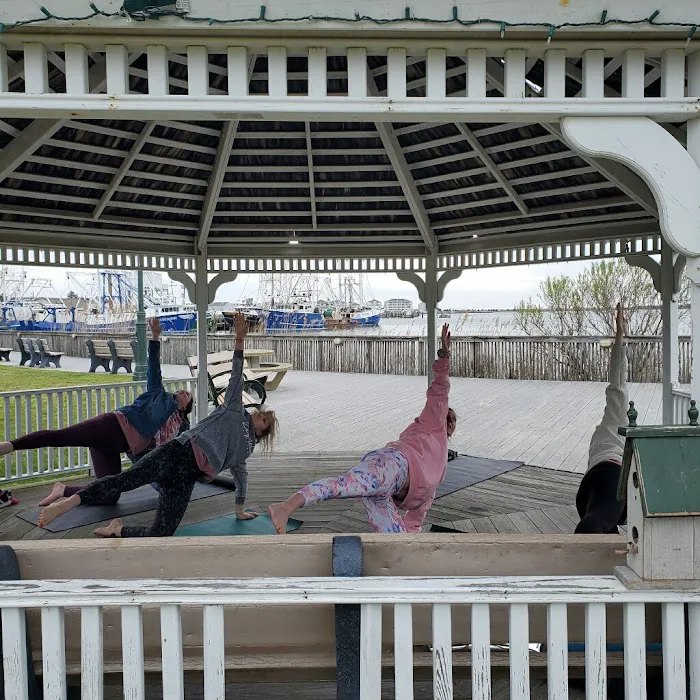 Cape May Beach Yoga with Kelsy 4