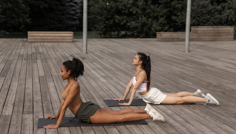 Best Yoga Apps for Guided Sessions and Tracking Progress in 2025