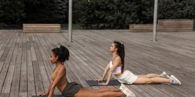 Best Yoga Apps for Guided Sessions and Tracking Progress in 2025