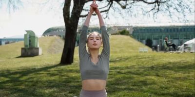 How Yoga Enhances Mental Clarity and Boosts Cognitive Function Naturally